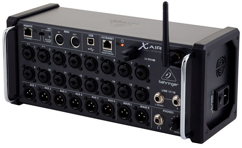 Behringer XR 18